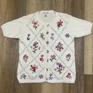 Vtg 90s Knit Cardigan Sweater SS Medium Floral Embroidery Cottagecore Grannycore